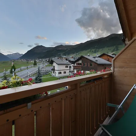 Otel Silvestri 3*